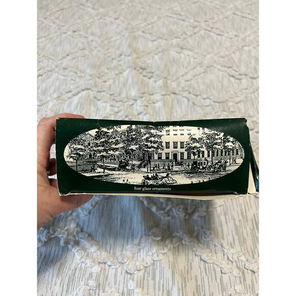 Vintage Christmas By Krebs Glass Ball Ornaments Red, Green and Gold, set of 4 - Picture 3 of 7